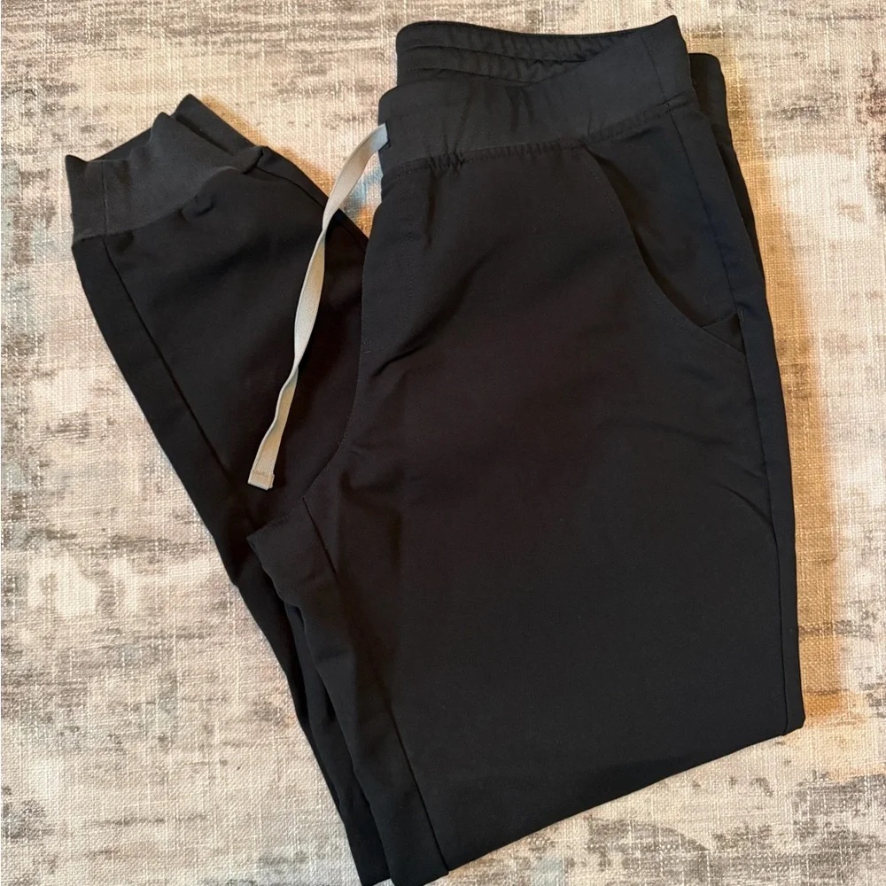 FIGS Zamora Jogger Scrub Pants Womens Size M Black - Picture 1 of 6